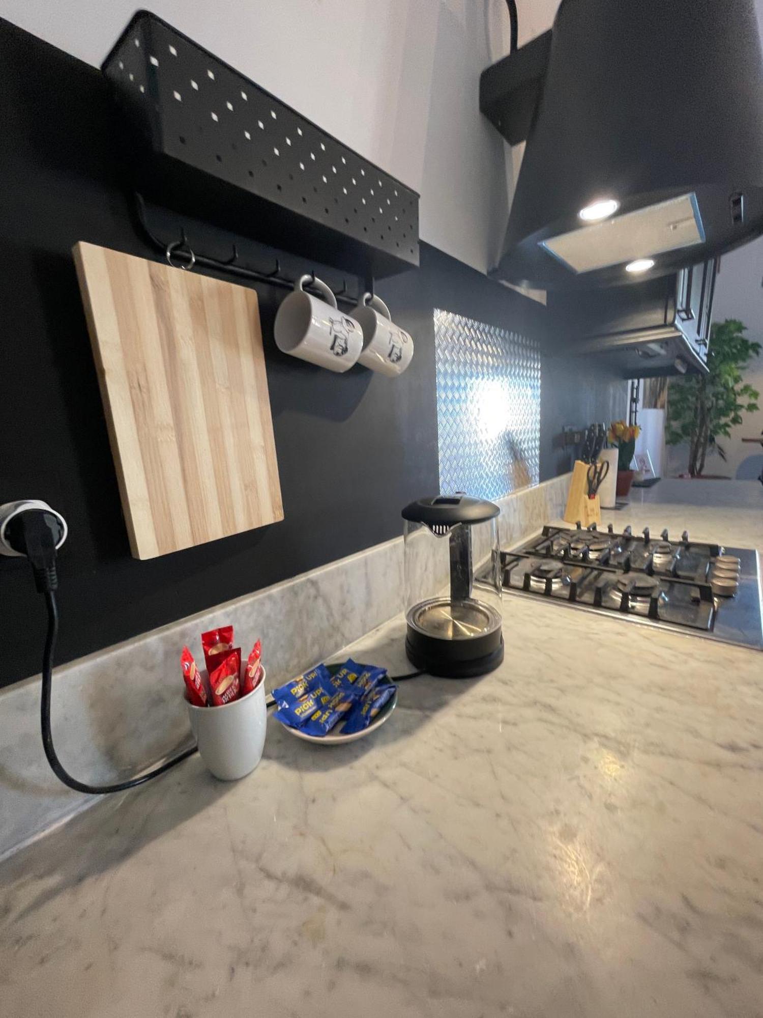Apartamento Industrial Charm Apt, Prime Location *