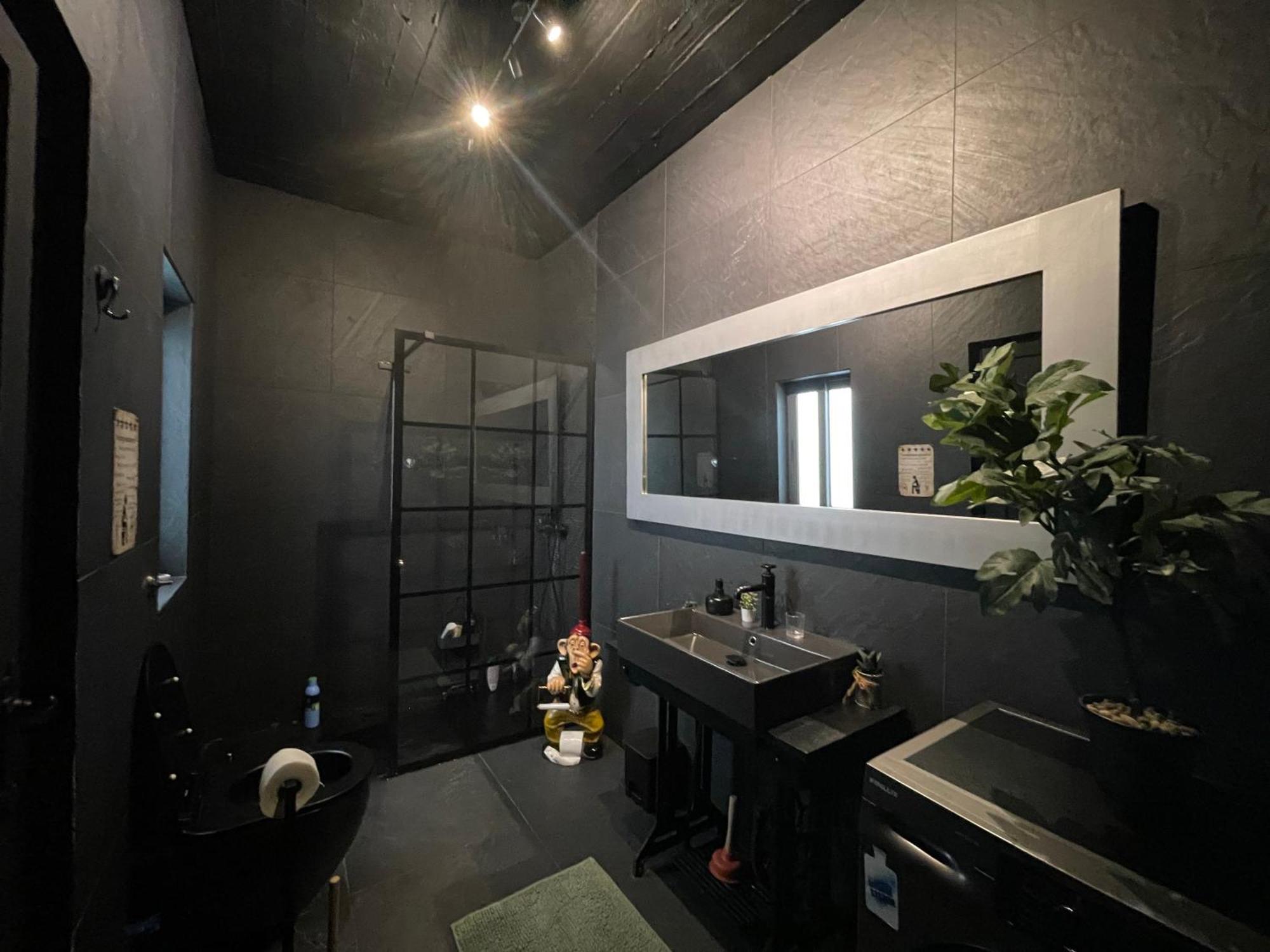 Apartamento Industrial Charm Apt, Prime Location *